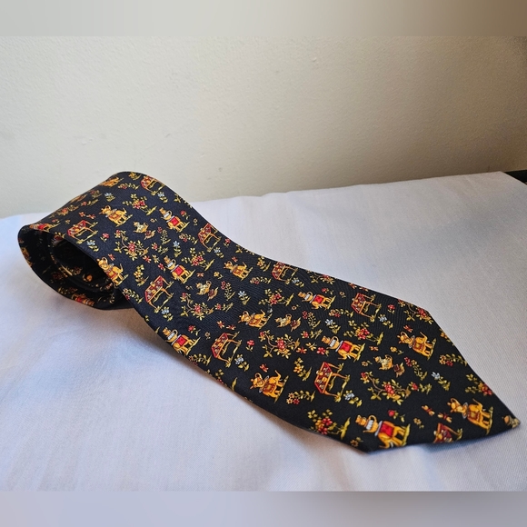 Salvatore Ferragamo mens navy blue and gold Elephant tie - Picture 7 of 10